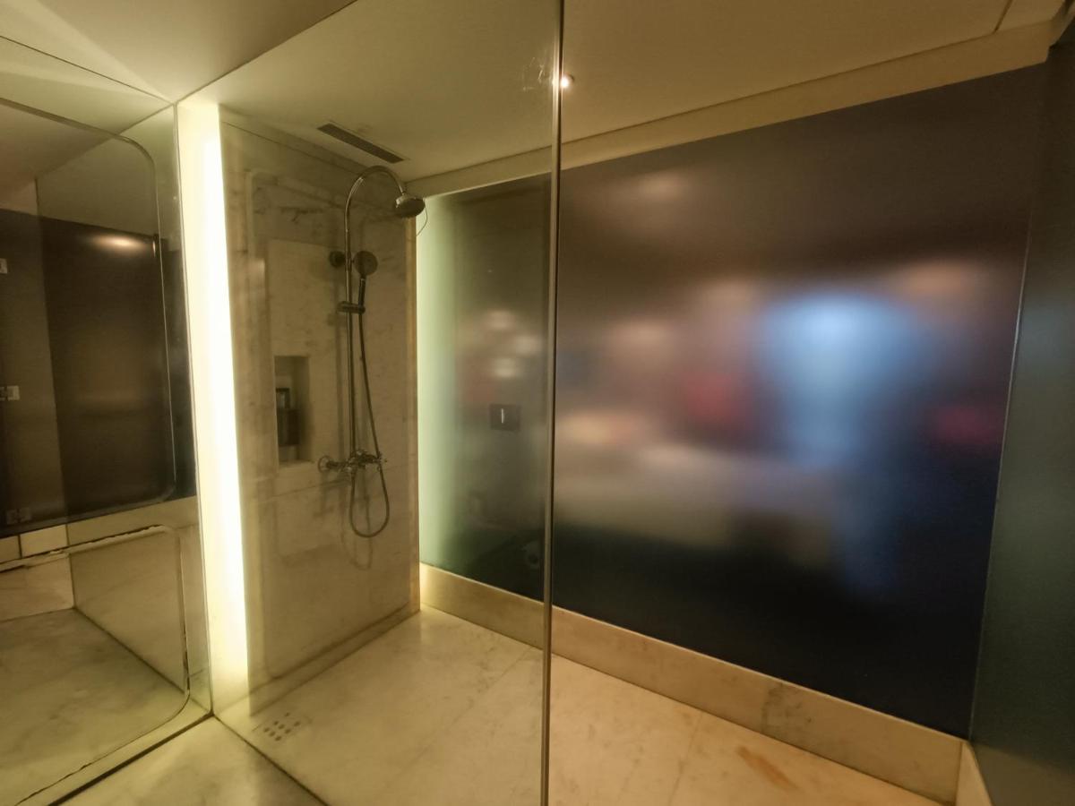 Boulevard By Design Hotel Madras Buitenkant foto