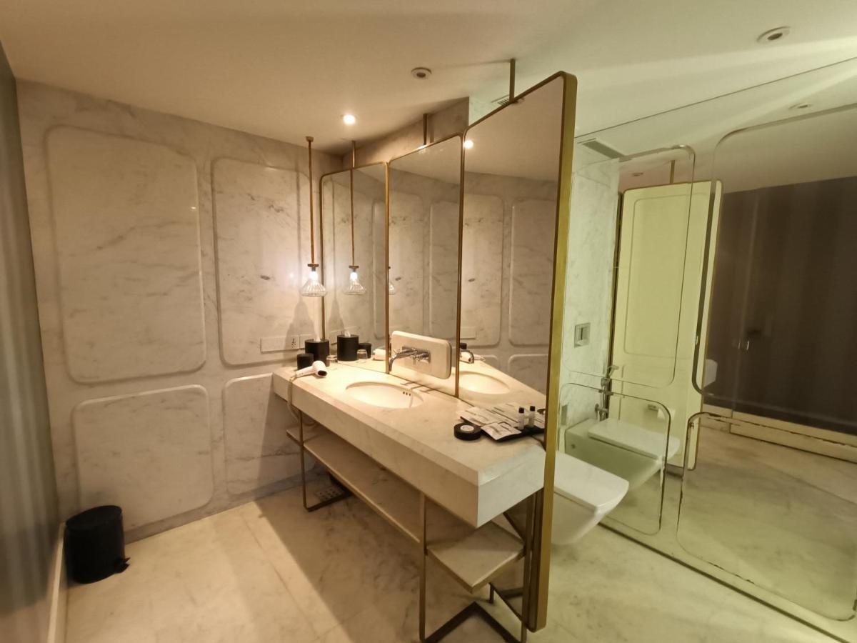 Boulevard By Design Hotel Madras Buitenkant foto
