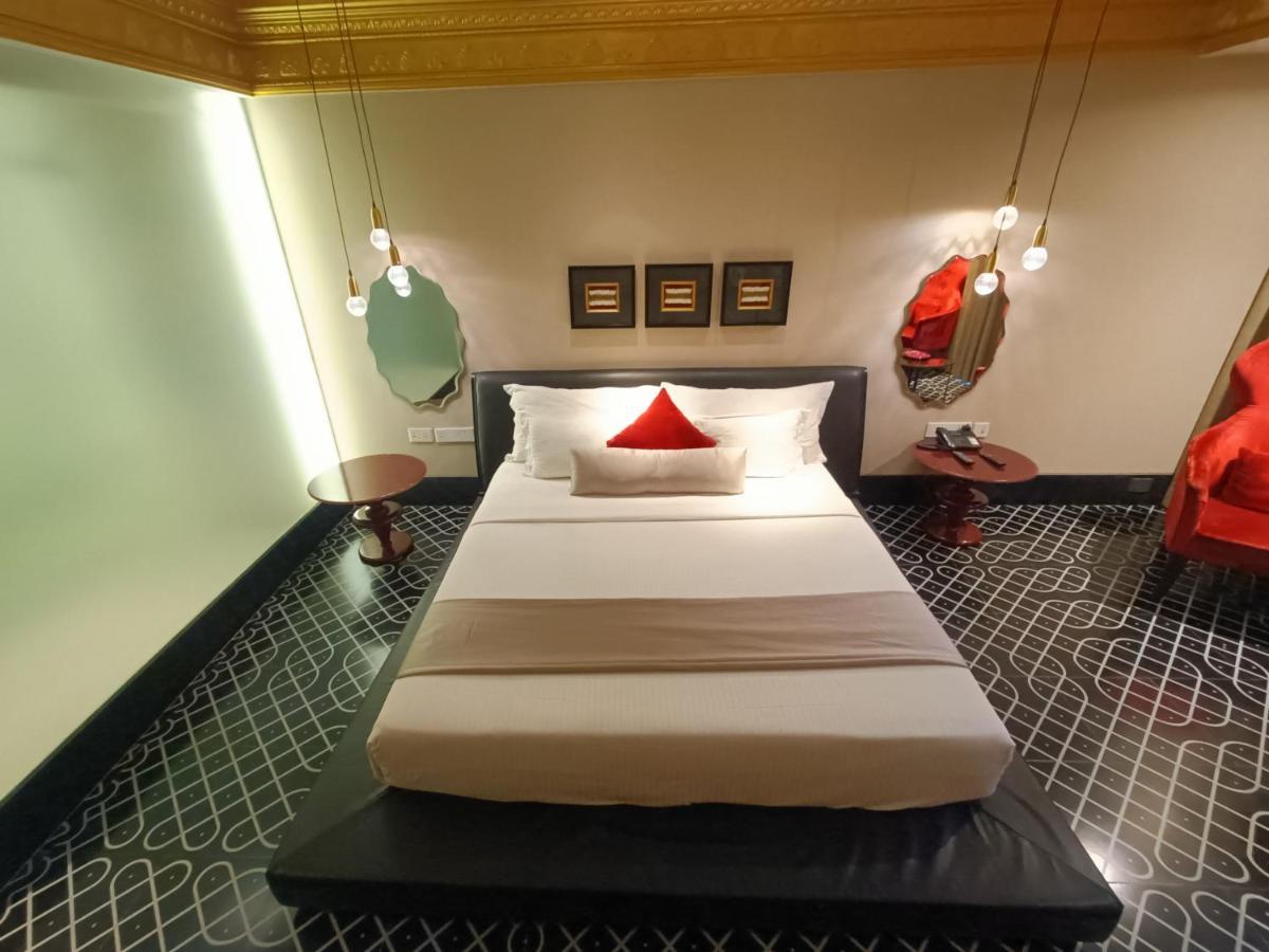 Boulevard By Design Hotel Madras Buitenkant foto